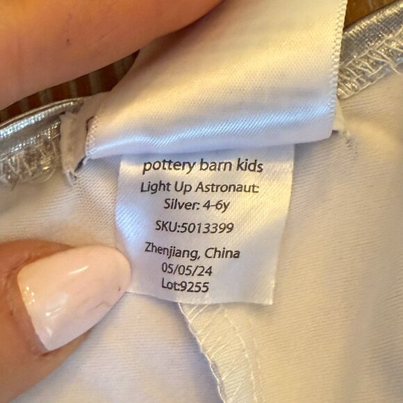 Pottery Barn Kids Silver Astronaut Costume - Picture 3 of 4
